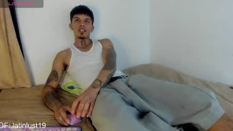 Snapshot of baby_gio chatting on June 2026 10:16:01 PM OF GxoXabs online show from June 2026 10:16:01 PM