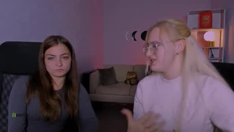 Snapshot of baby_hotte chatting on November 2025 12:04:02 PM baby online show from November 2025 12:04:02 PM