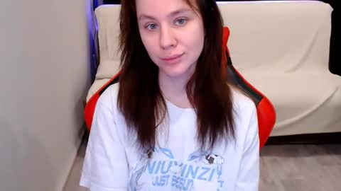 baby_kitte online show from December 2024 03:29:02 AM