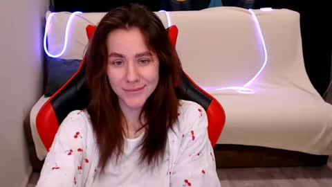 baby_kitte online show from December 2024 06:16:02 AM