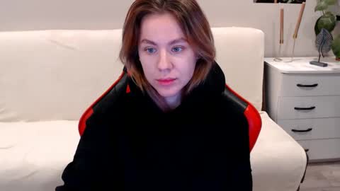 baby_kitte online show from January 2025 12:09:01 AM