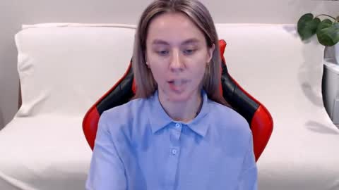 baby_kitte online show from February 2025 05:30:01 AM