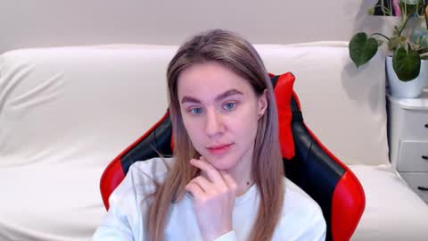 baby_kitte online show from February 2025 02:18:01 AM