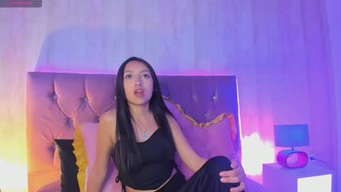 Moon online show from September 2025 03:27:02 AM