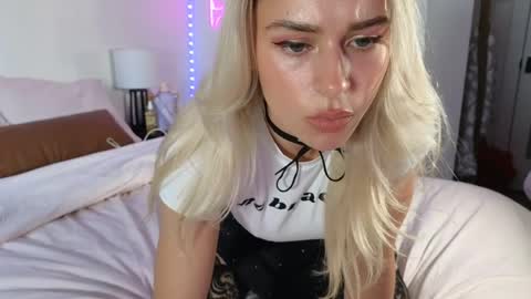 Snapshot of baby_tav chatting on July 2026 03:14:02 PM Baby Tavia online show from July 2026 03:14:02 PM