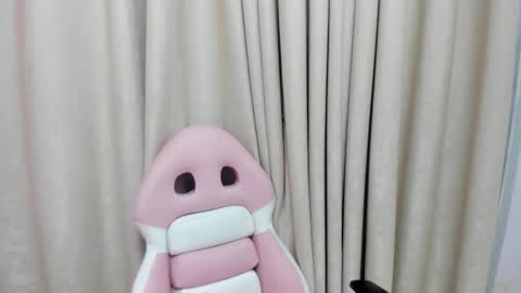 Snapshot of babyabril18 chatting on September 2025 01:38:01 AM Karla online show from September 2025 01:38:01 AM