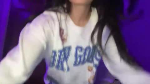 Snapshot of babyaves chatting on November 2025 06:25:02 AM babyaves online show from November 2025 06:25:02 AM