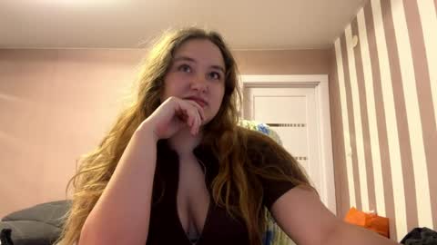Snapshot of babyblissxx chatting on June 2026 10:00:01 PM Katerina online show from June 2026 10:00:01 PM