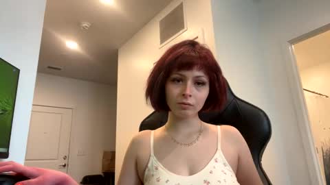 Snapshot of babyblue0194 chatting on February 2025 08:26:01 PM babybray online show from February 2025 08:26:01 PM