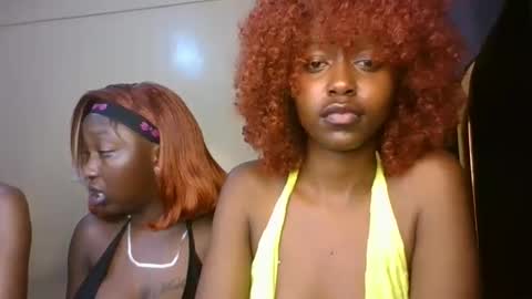 Snapshot of babybrown20 chatting on April 2026 04:15:01 AM babybrown online show from April 2026 04:15:01 AM