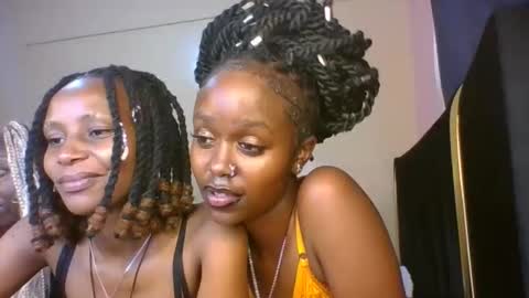 Snapshot of babybrown20 chatting on May 2026 03:28:02 PM babybrown online show from May 2026 03:28:02 PM