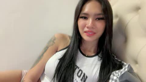 Clara online show from February 2026 05:26:01 AM