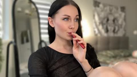 Baby Coffee online show from October 2025 10:24:01 AM