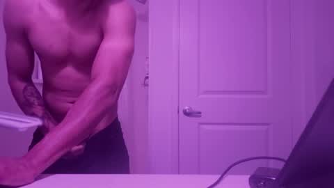 DADDY online show from May 2026 01:02:04 AM