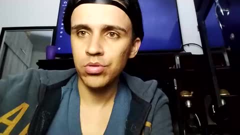 Dani  online show from October 2025 06:47:01 AM