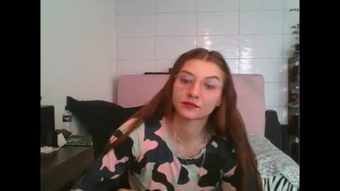 babydemon6 online show from October 2025 02:14:02 PM