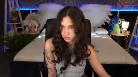 Sasha online show from November 2025 07:51:02 PM