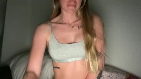 Miley King online show from February 2026 08:18:02 AM