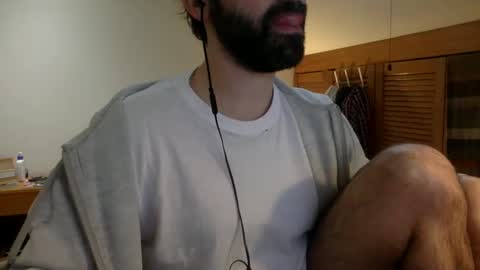 Tom A.    online show from December 2024 12:54:02 PM