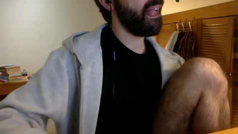 Tom A.    online show from December 2024 07:41:02 PM