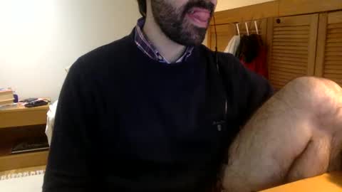 Tom A.    online show from January 2025 12:42:02 PM