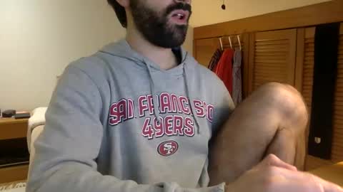 Tom A.    online show from January 2025 07:56:02 PM