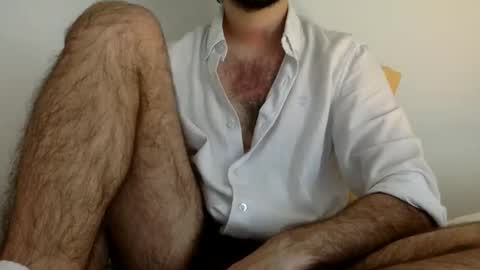 Tom A.    online show from September 2025 11:10:01 AM