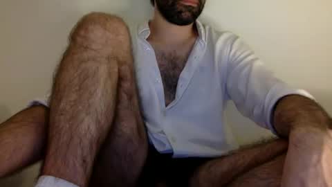 Tom A.    online show from September 2025 11:15:02 PM