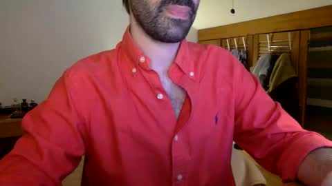 Tom A.    online show from November 2025 11:16:02 PM