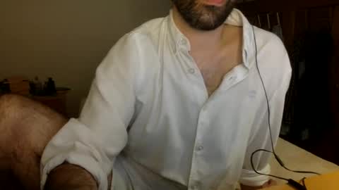 Tom A.    online show from November 2025 01:55:02 AM