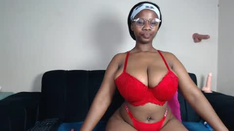babyluciax online show from July 2026 02:53:02 PM