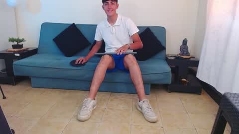 babymaik online show from February 2025 05:25:02 PM