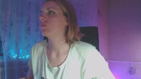 Snapshot of babymuro4ka chatting on January 2025 03:38:01 AM Sonya online show from January 2025 03:38:01 AM