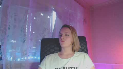 Snapshot of babymuro4ka chatting on January 2025 06:38:02 AM Sonya online show from January 2025 06:38:02 AM