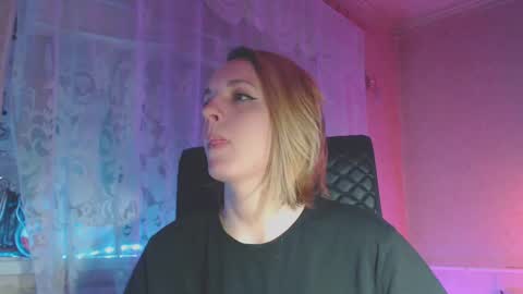 Snapshot of babymuro4ka chatting on January 2025 09:26:02 PM Sonya online show from January 2025 09:26:02 PM