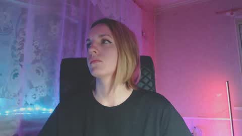 Snapshot of babymuro4ka chatting on February 2025 04:14:01 AM Sonya online show from February 2025 04:14:01 AM