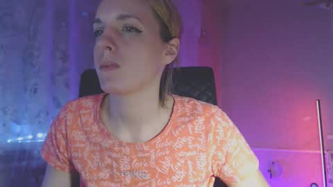 Snapshot of babymuro4ka chatting on February 2025 04:25:02 AM Sonya online show from February 2025 04:25:02 AM