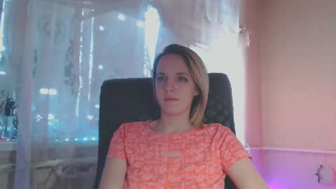 Snapshot of babymuro4ka chatting on February 2025 06:15:02 AM Sonya online show from February 2025 06:15:02 AM