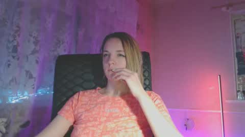 Snapshot of babymuro4ka chatting on March 2025 08:31:02 PM Sonya online show from March 2025 08:31:02 PM