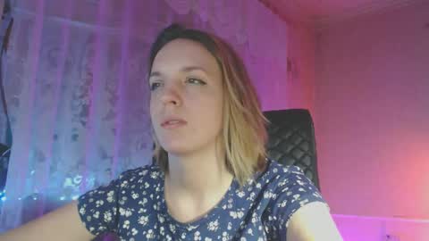 Snapshot of babymuro4ka chatting on March 2025 02:03:01 AM Sonya online show from March 2025 02:03:01 AM