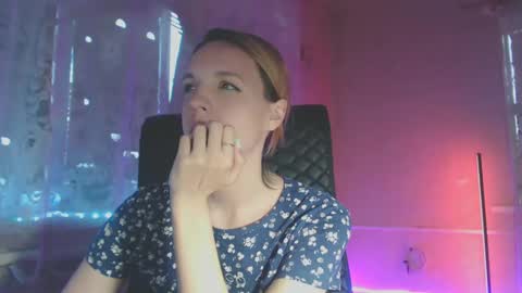 Snapshot of babymuro4ka chatting on March 2025 04:01:01 AM Sonya online show from March 2025 04:01:01 AM