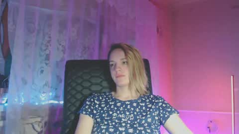 Snapshot of babymuro4ka chatting on March 2025 11:33:01 PM Sonya online show from March 2025 11:33:01 PM