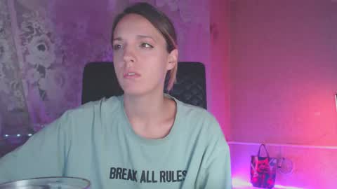 Snapshot of babymuro4ka chatting on September 2025 11:15:02 PM Sonya online show from September 2025 11:15:02 PM