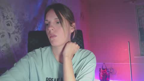 Snapshot of babymuro4ka chatting on September 2025 06:10:02 PM Sonya online show from September 2025 06:10:02 PM