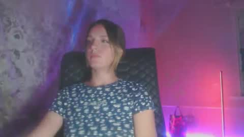 Snapshot of babymuro4ka chatting on September 2025 07:06:02 PM Sonya online show from September 2025 07:06:02 PM