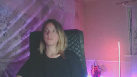 Snapshot of babymuro4ka chatting on October 2025 07:33:01 PM Sonya online show from October 2025 07:33:01 PM