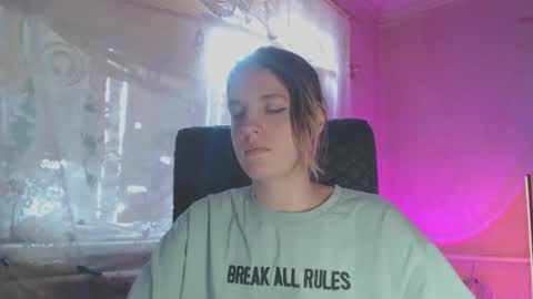 Snapshot of babymuro4ka chatting on October 2025 11:20:02 AM Sonya online show from October 2025 11:20:02 AM