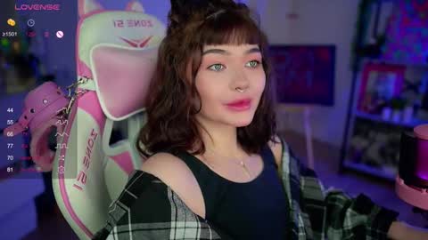 Nika online show from January 2025 11:02:01 PM