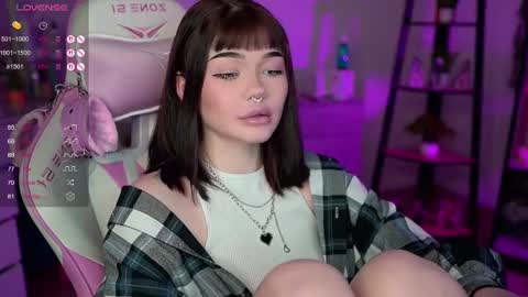 Nika online show from March 2025 10:48:02 PM