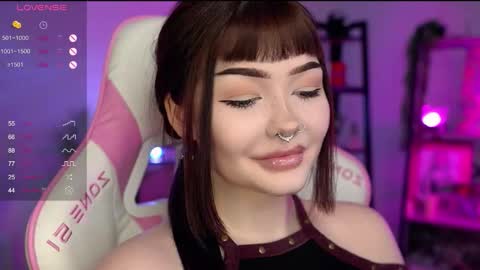 Nika online show from September 2025 09:14:01 PM